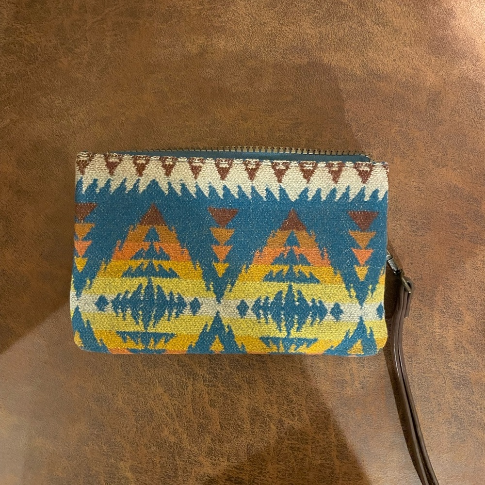 Pendleton Geometric Pattern Wristlet In Blue And … - image 6